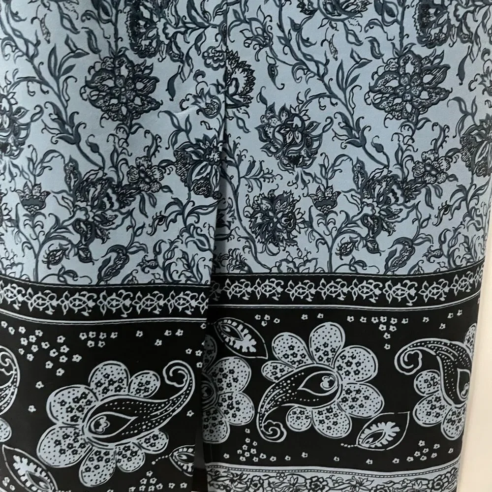 🟢Sag Harbor Blue Floral Paisley Skirt Size 4P
